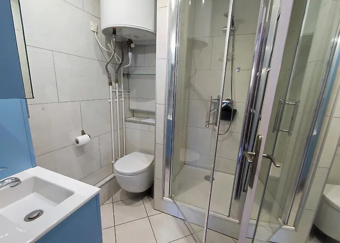 Climatise Avec Parking A 450m Des Plages - Fr-1-776-76 Apartament *